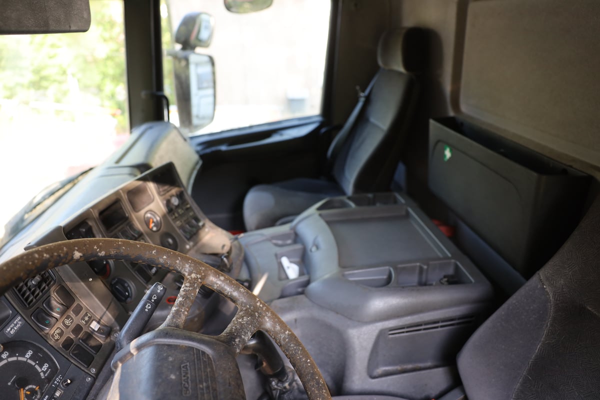 Scania 94D 260, -03 (LHG-338)