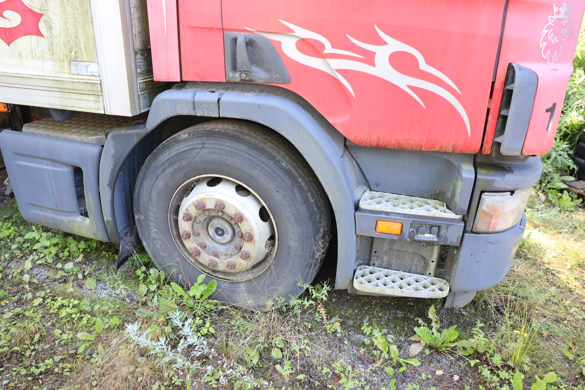 Scania 94D 260, -03 (LHG-338)