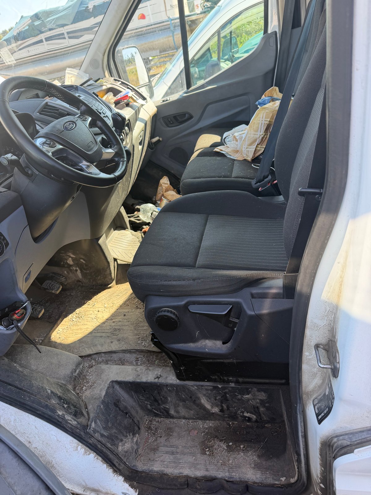 Ford Transit 2.0, -17, neliveto (VZG-791) vaihdelaatikko rikki