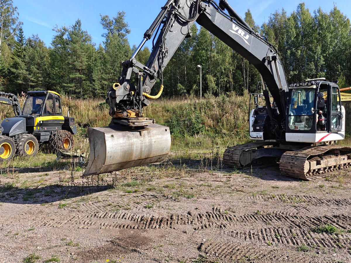 DOOSAN DX235LCR-5, -16 KAIVINKONE