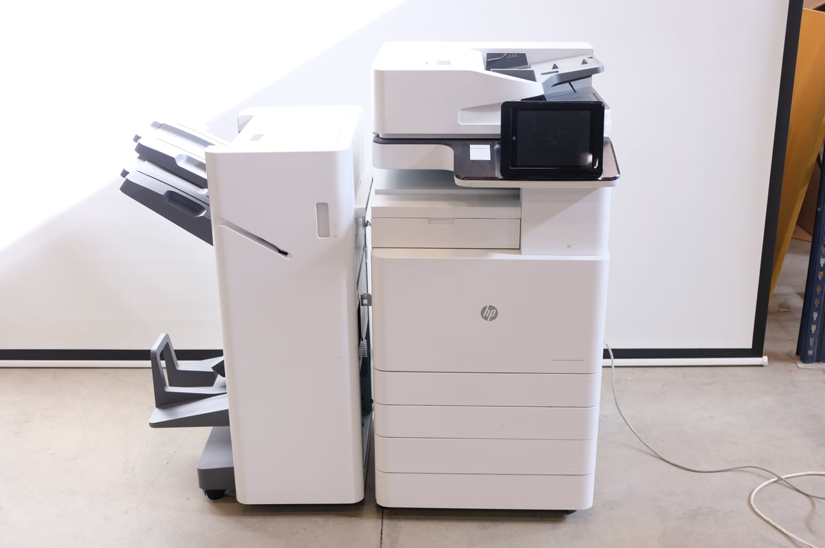 HP Color LaserJet Managed MFP E87640 monitoimilaite + viimeistelijä (X650)