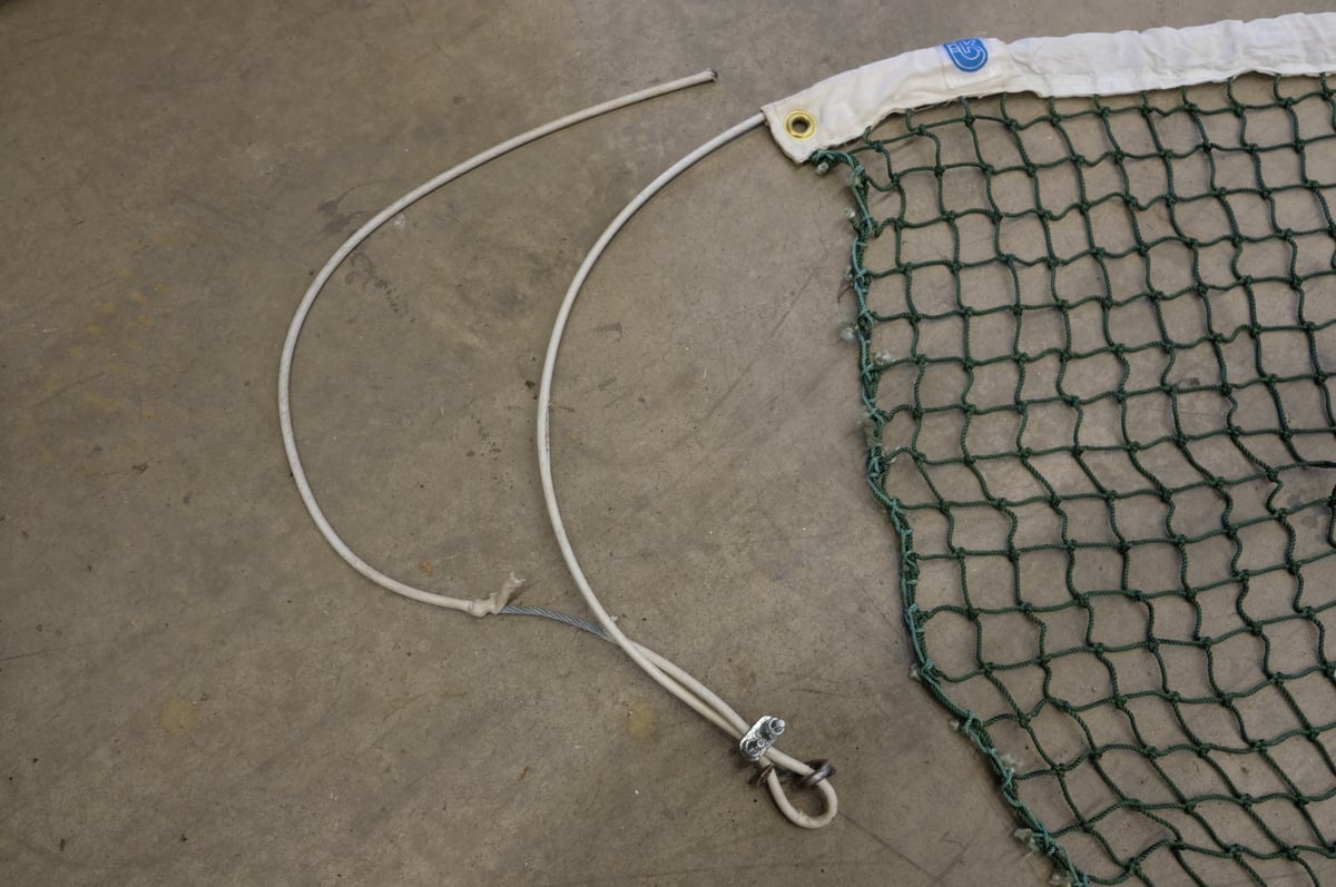 Tennisverkko, maila 3 kpl ja säkkihanskat (UO141)