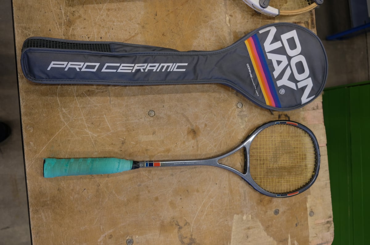 Tennisverkko, maila 3 kpl ja säkkihanskat (UO141)