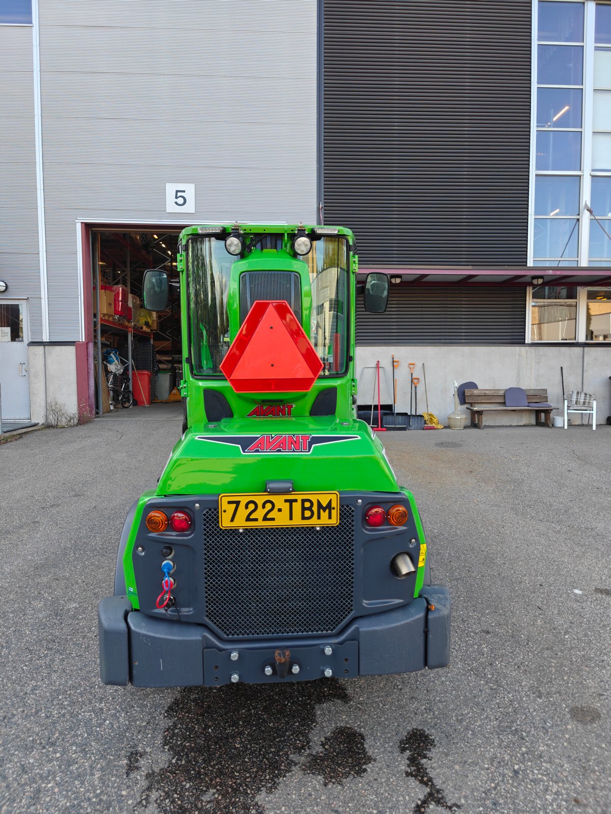 AVANT 760i GT, -22, 146 h (722-TBM)