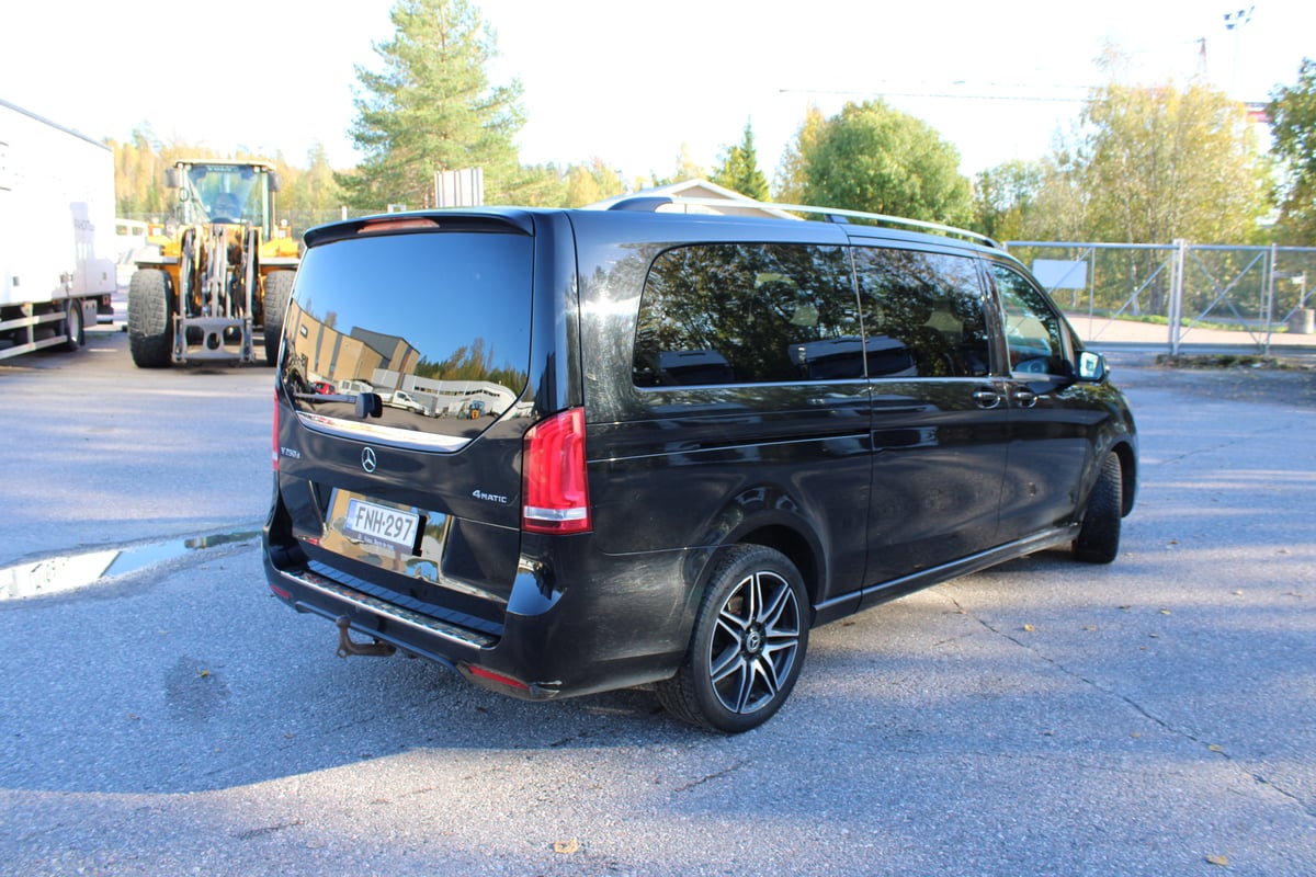 Mercedes-Benz V-KLASSE 2.1, -18, 4×4 (FNH-297)
