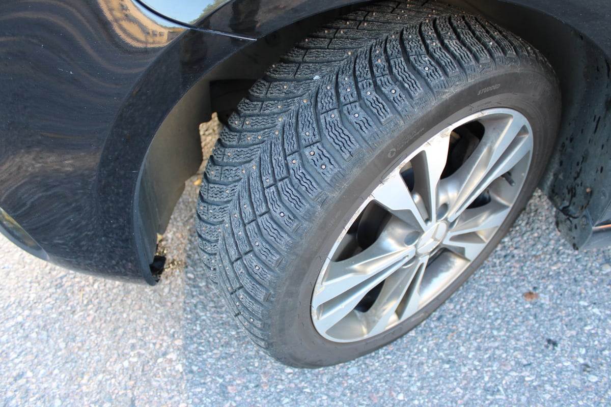 Mercedes-Benz V-KLASSE 2.1, -18, 4×4 (FNH-297)