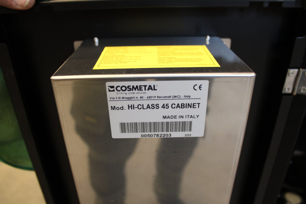 COSMETAL HI-CLASS 45 CABINET VESIAUTOMAATTI (TU3)