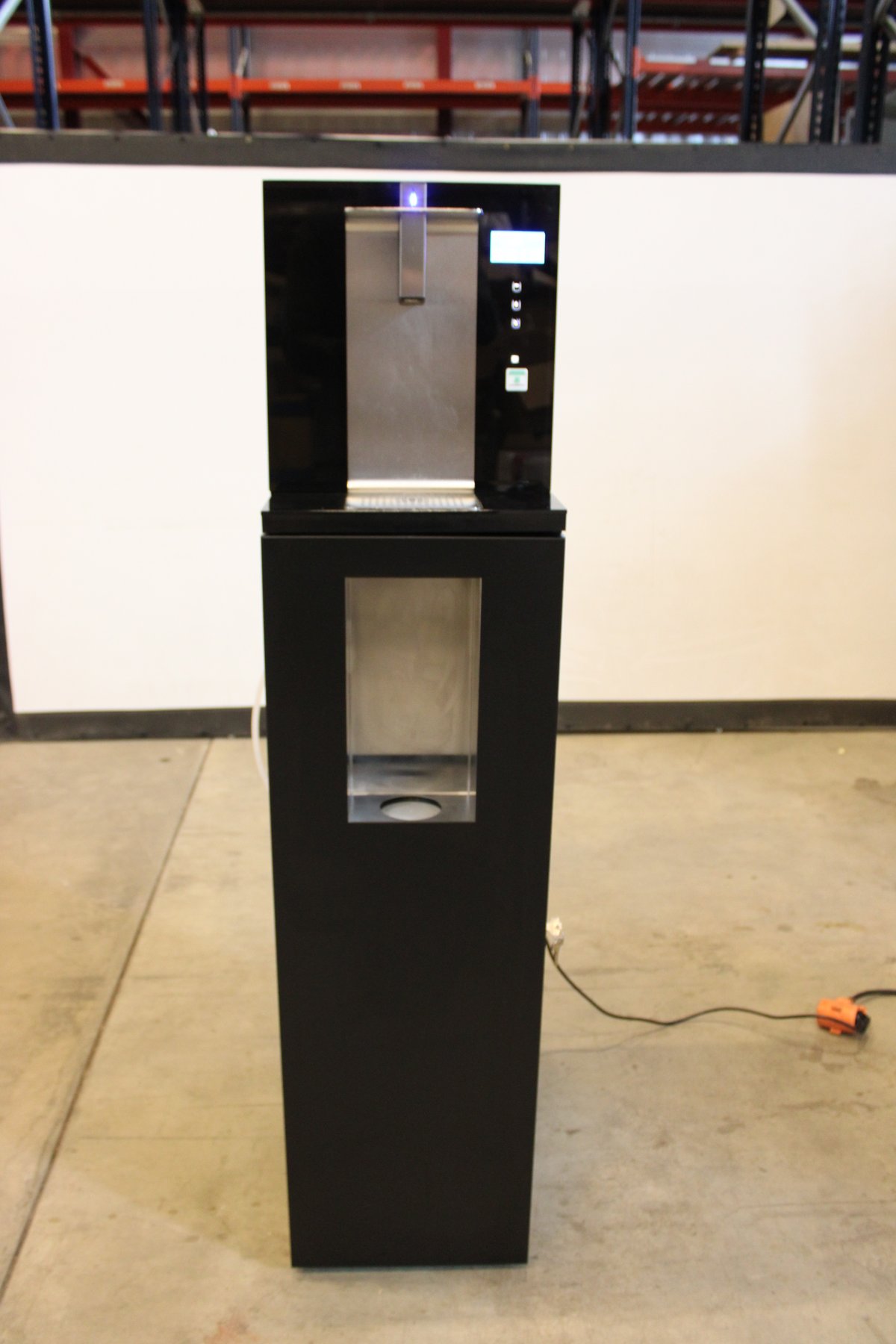 COSMETAL HI-CLASS 45 CABINET VESIAUTOMAATTI (TU3)