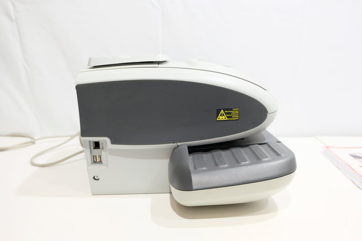 NEOPOST IS-300 Series postimaksukone (X672)