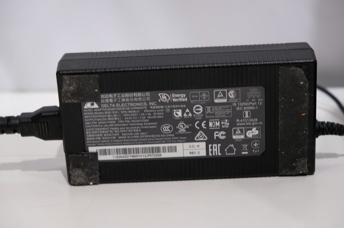 TOSHIBA 6900-1K0 kassajärjestelmä (X676)