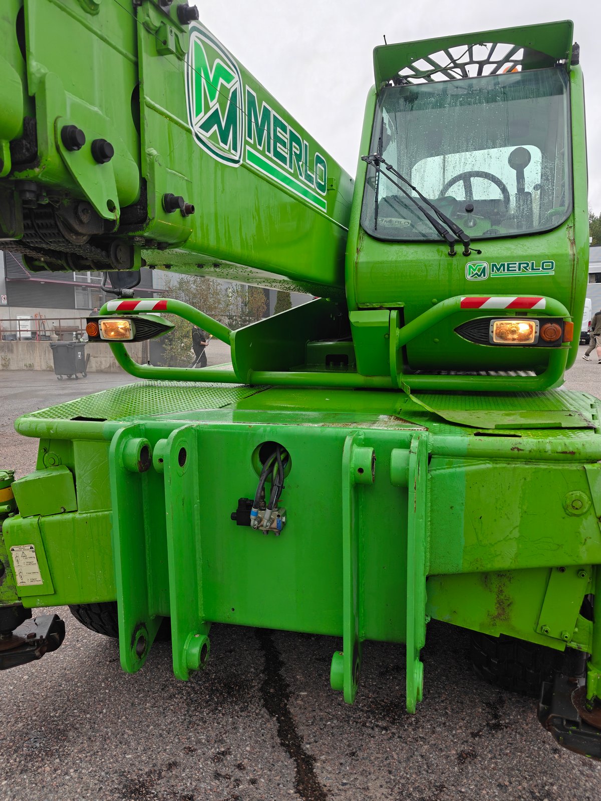 MERLO 40.25 MCSS, -04 KUROTTAJA (576-IAF)