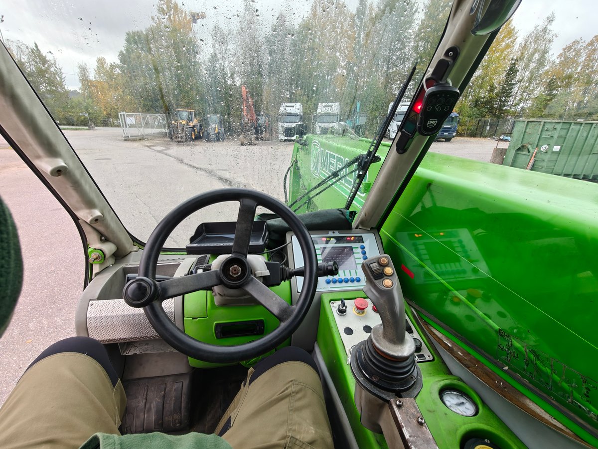 MERLO 40.25 MCSS, -04 KUROTTAJA (576-IAF)