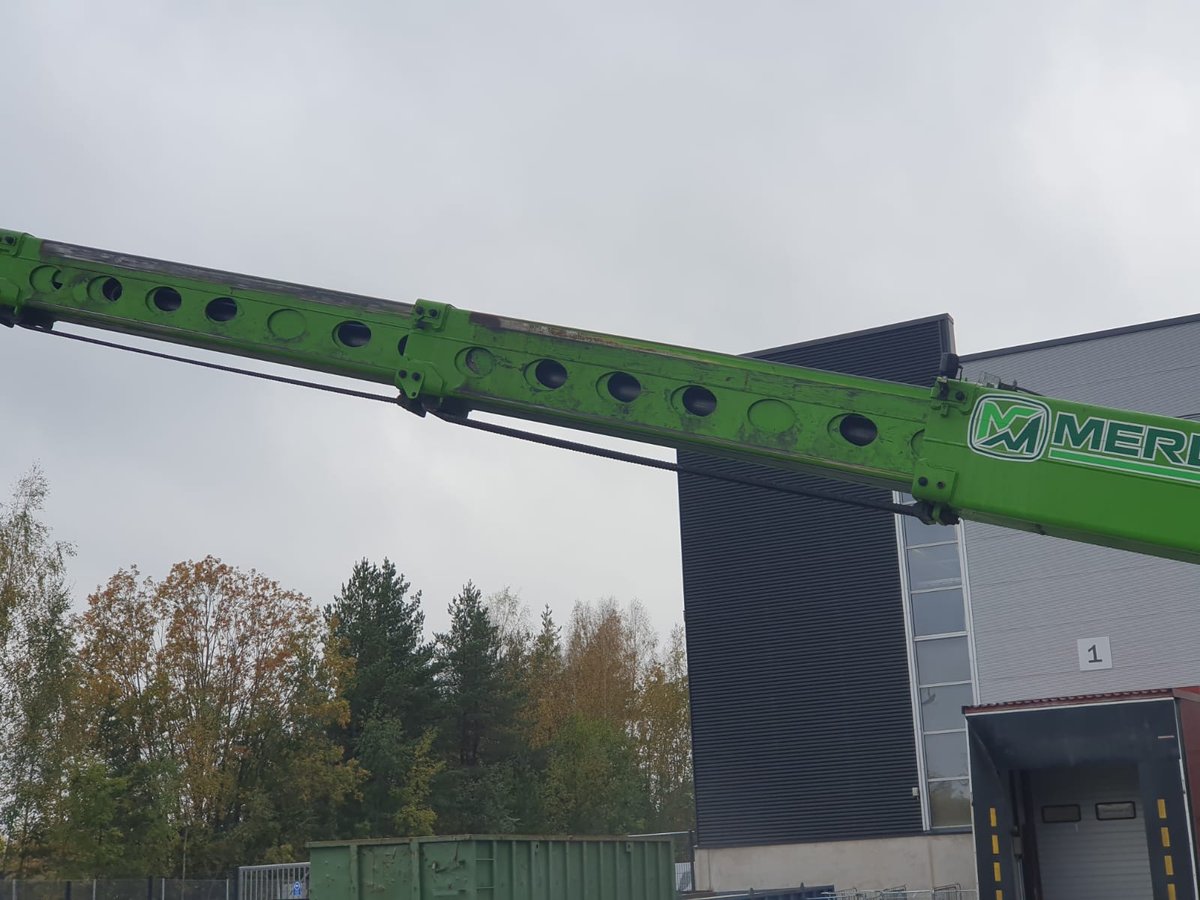 MERLO 40.25 MCSS, -04 KUROTTAJA (576-IAF)