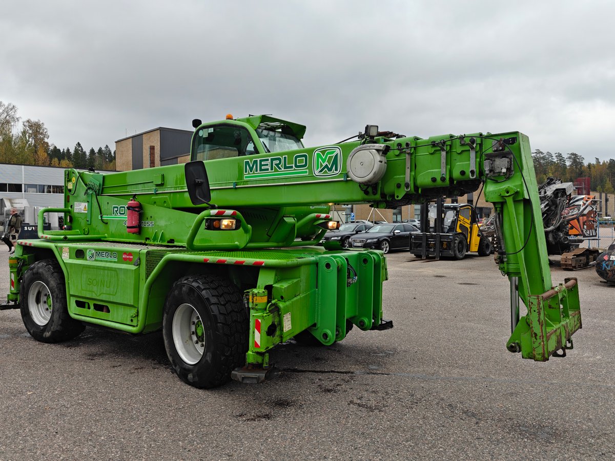 MERLO 40.25 MCSS, -04 KUROTTAJA (576-IAF)