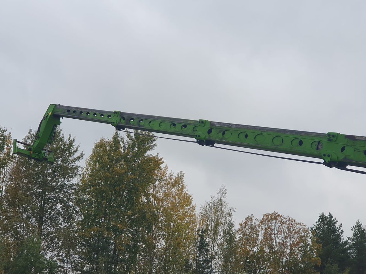 MERLO 40.25 MCSS, -04 KUROTTAJA (576-IAF)