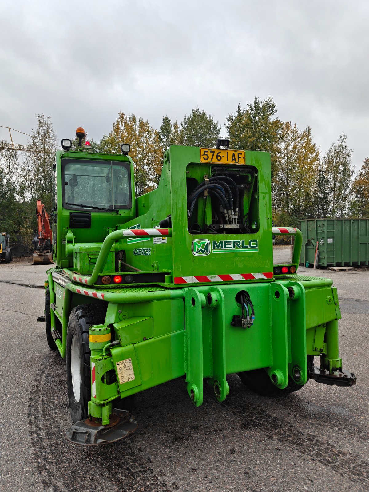 MERLO 40.25 MCSS, -04 KUROTTAJA (576-IAF)
