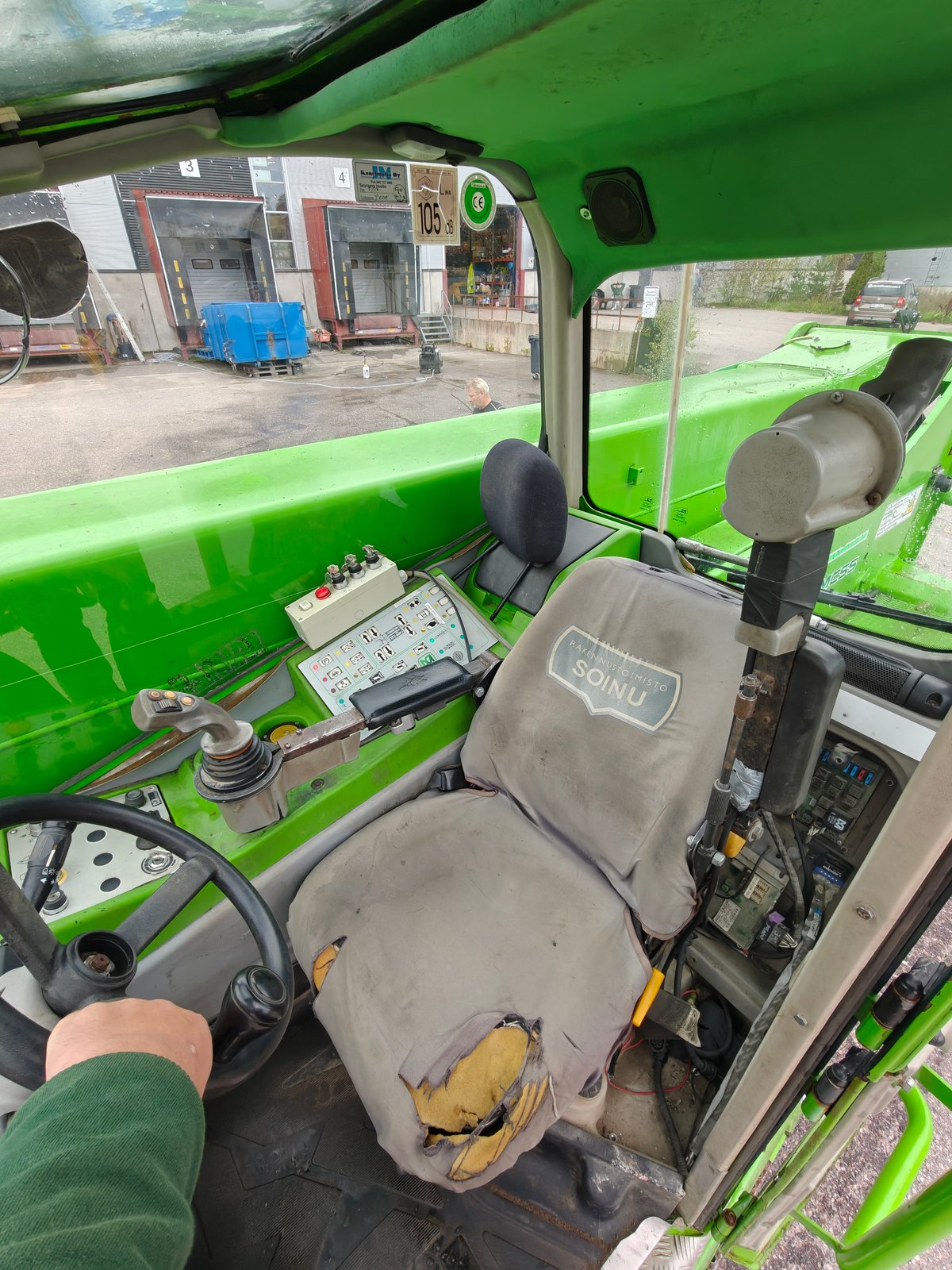 MERLO 40.25 MCSS, -04 KUROTTAJA (576-IAF)