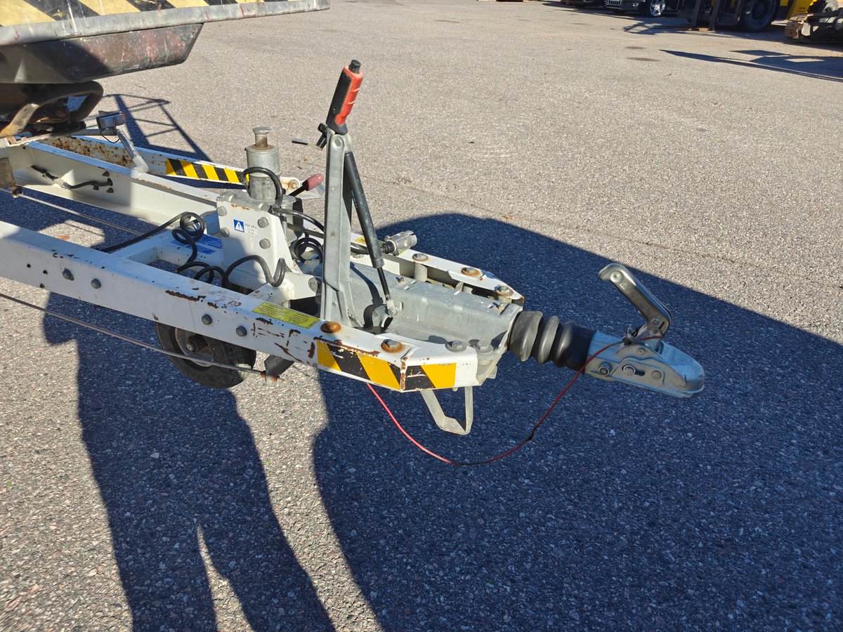 DINO 160XT HENKILÖNOSTIN, -14 (DCK-573)