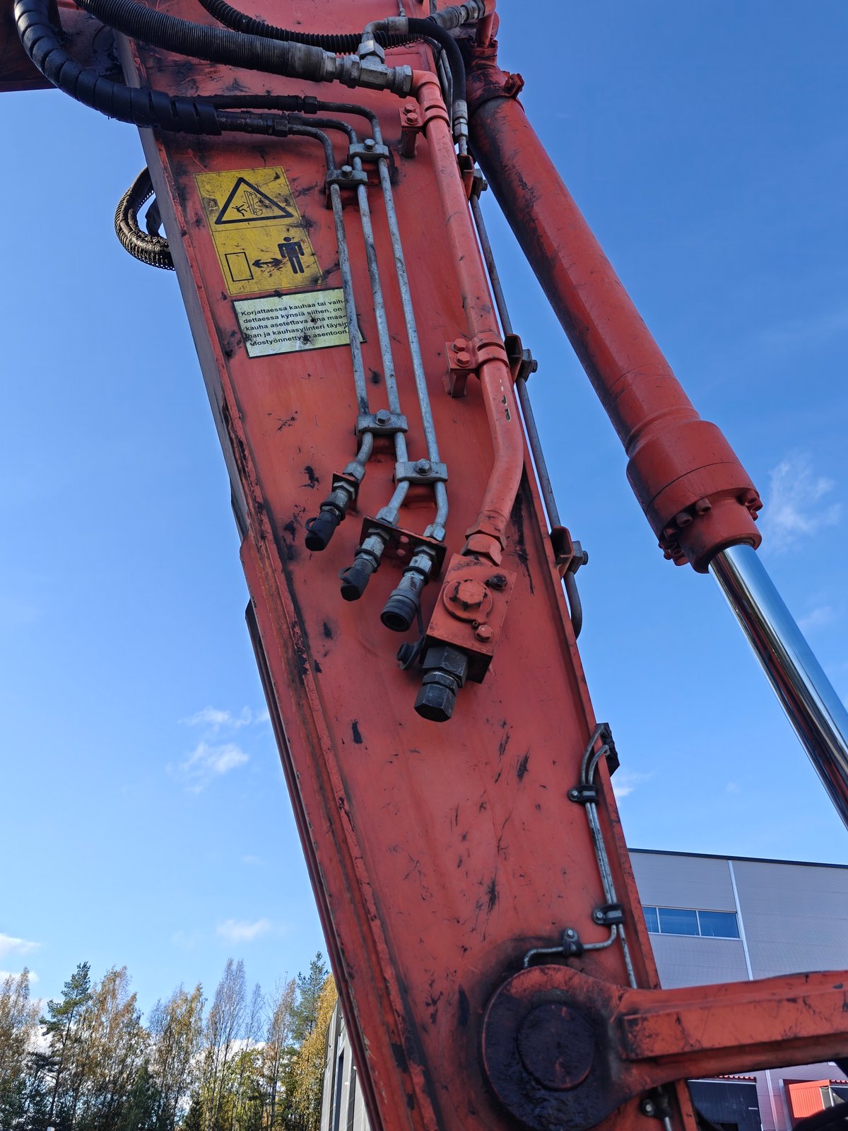 HITACHI ZX225USRLC-6, -18 KAIVINKONE