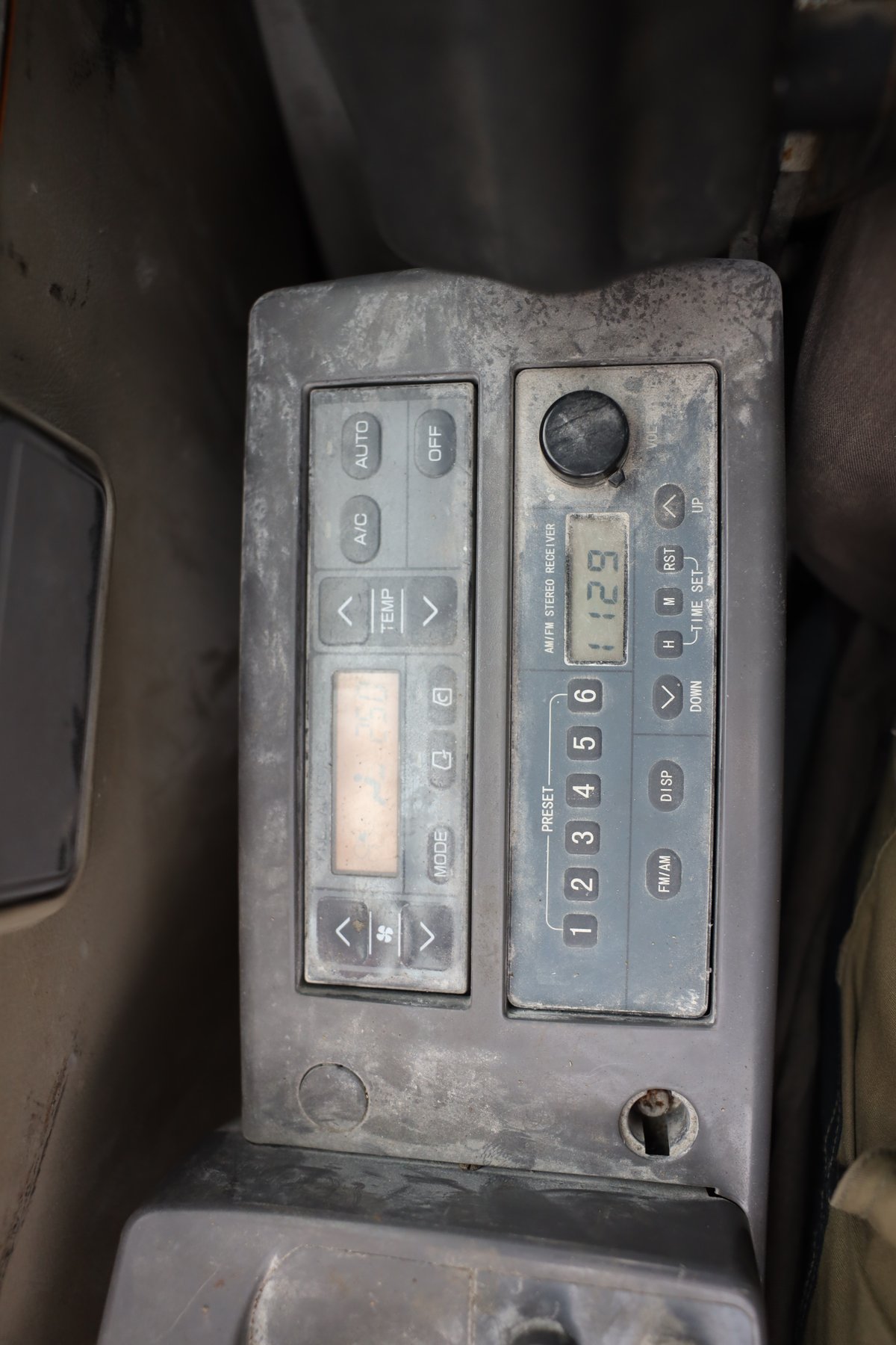 HITACHI ZX140W-3, -09 PYÖRÄALUSTAINEN KAIVINKONE (722-BAM)
