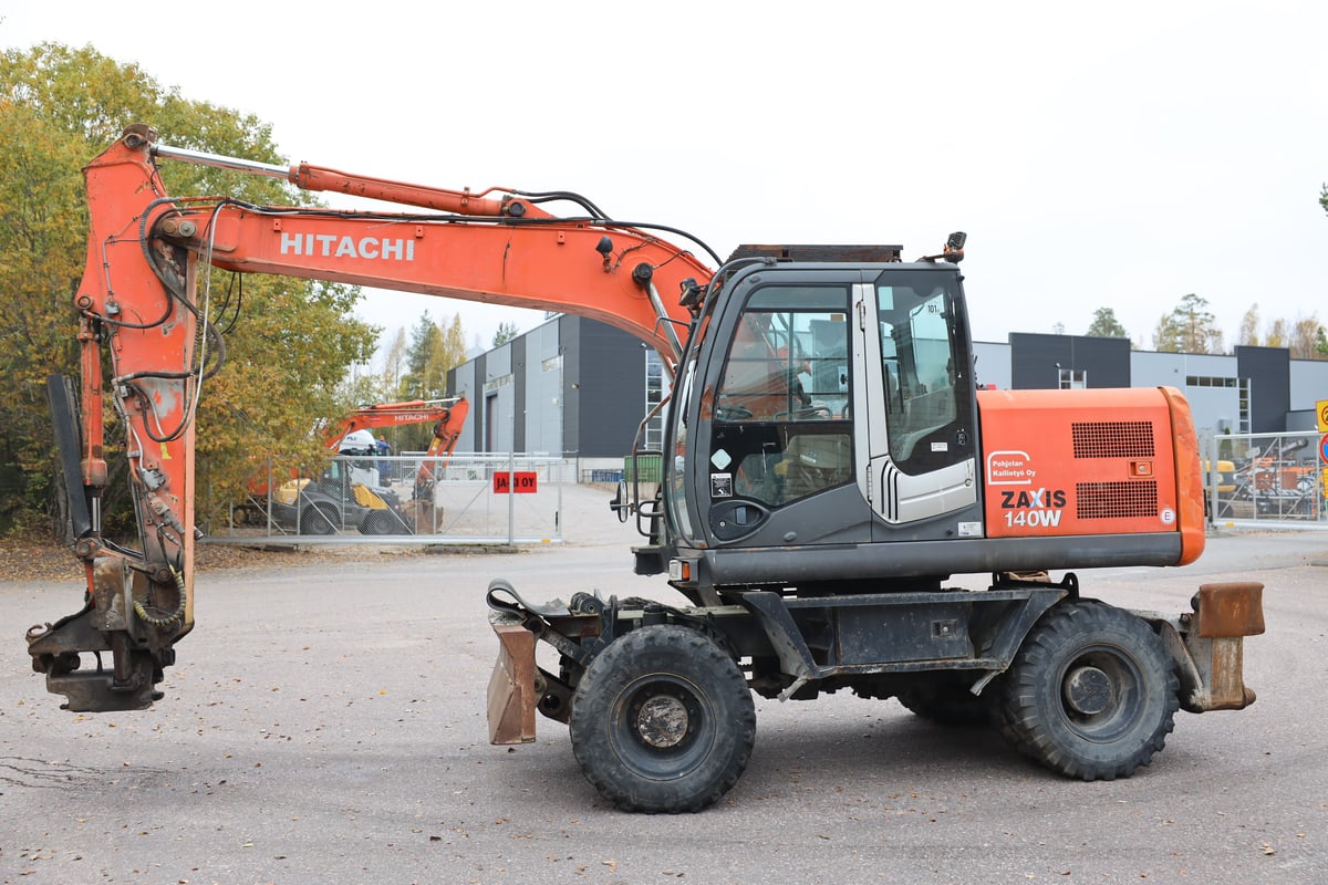 HITACHI ZX140W-3, -09 PYÖRÄALUSTAINEN KAIVINKONE (722-BAM)