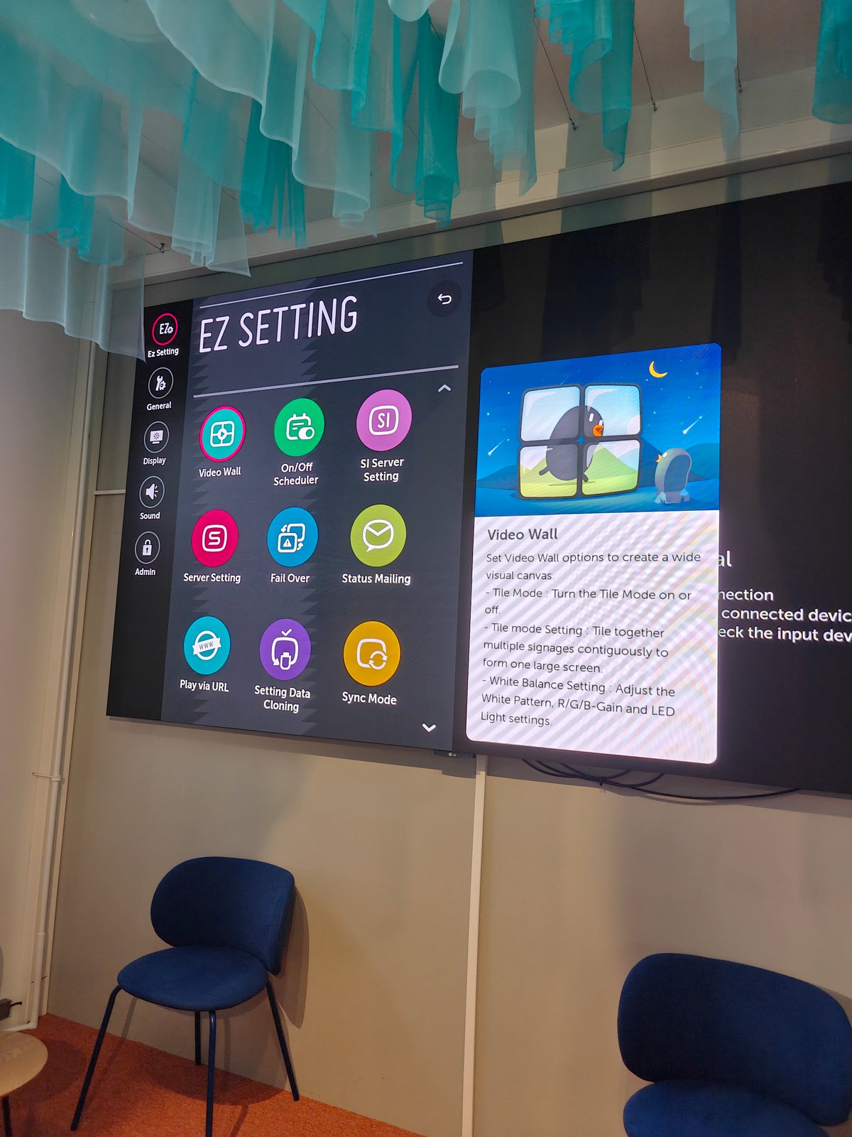 LG LAEC015-GN2 ALL IN ONE VIDEOSEINÄ 136”
