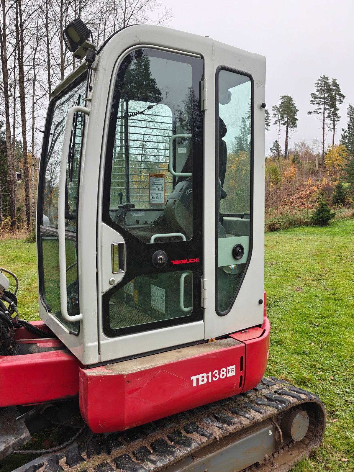 TAKEUCHI TBTB138FR, -19 KAIVINKONE