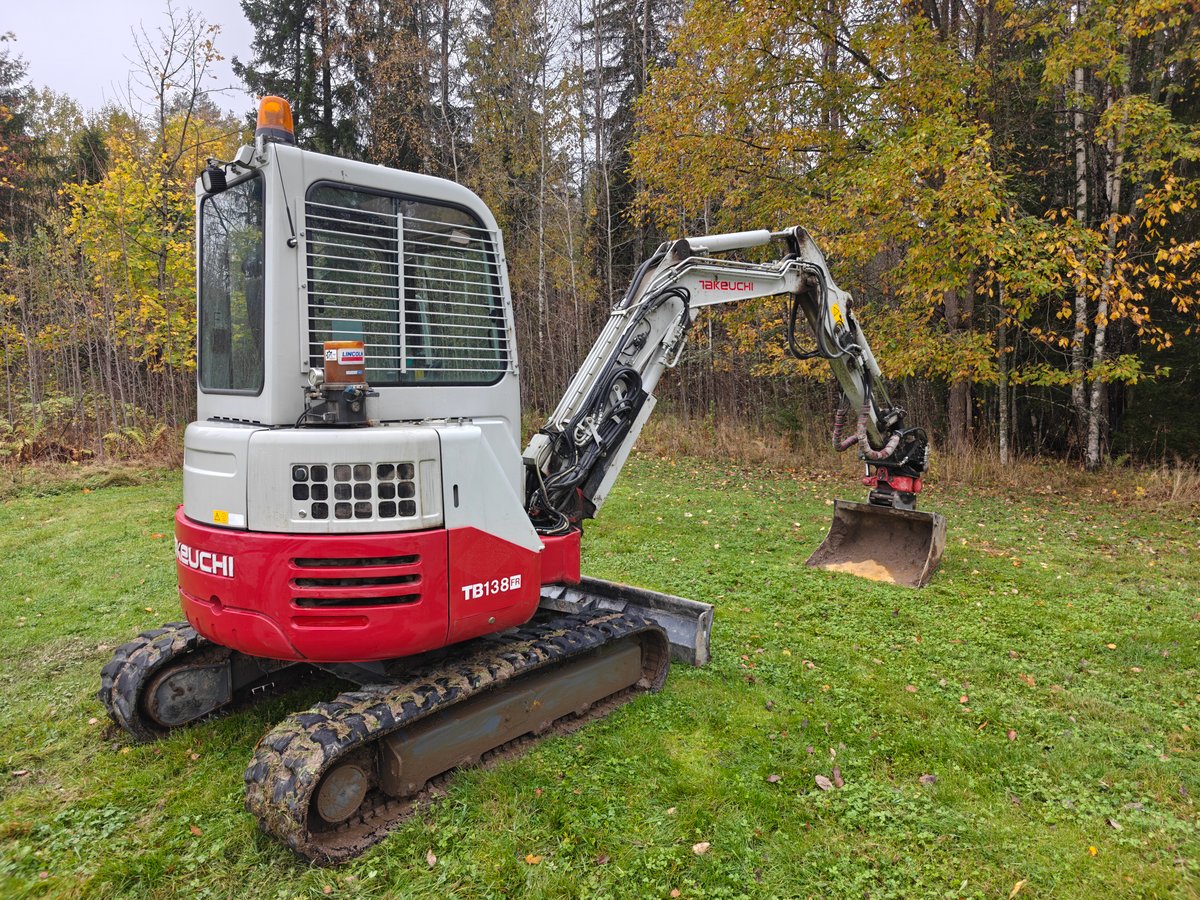 TAKEUCHI TBTB138FR, -19 KAIVINKONE