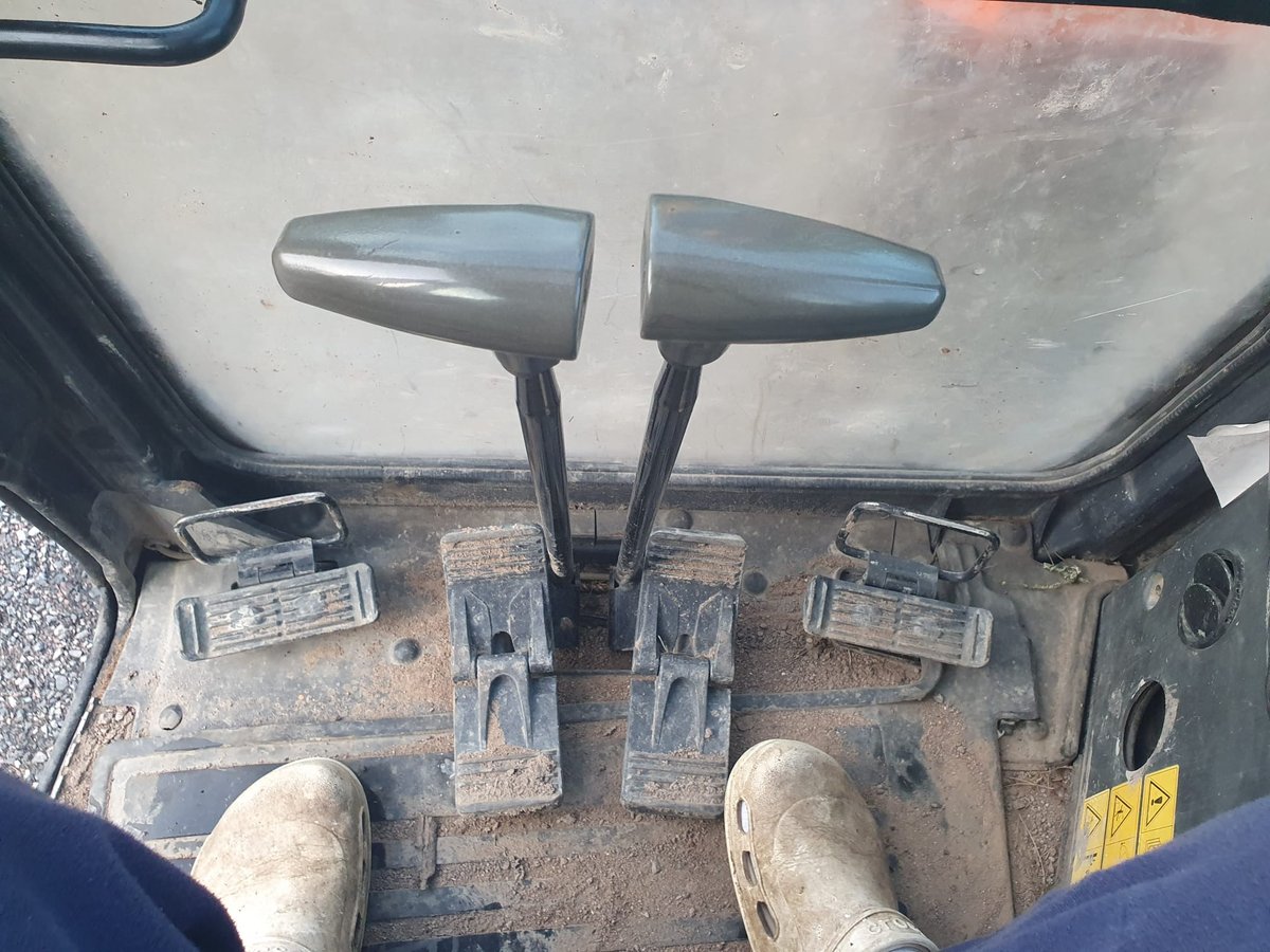 HITACHI ZX29U-3 CLR, -11 MINIKAIVINKONE