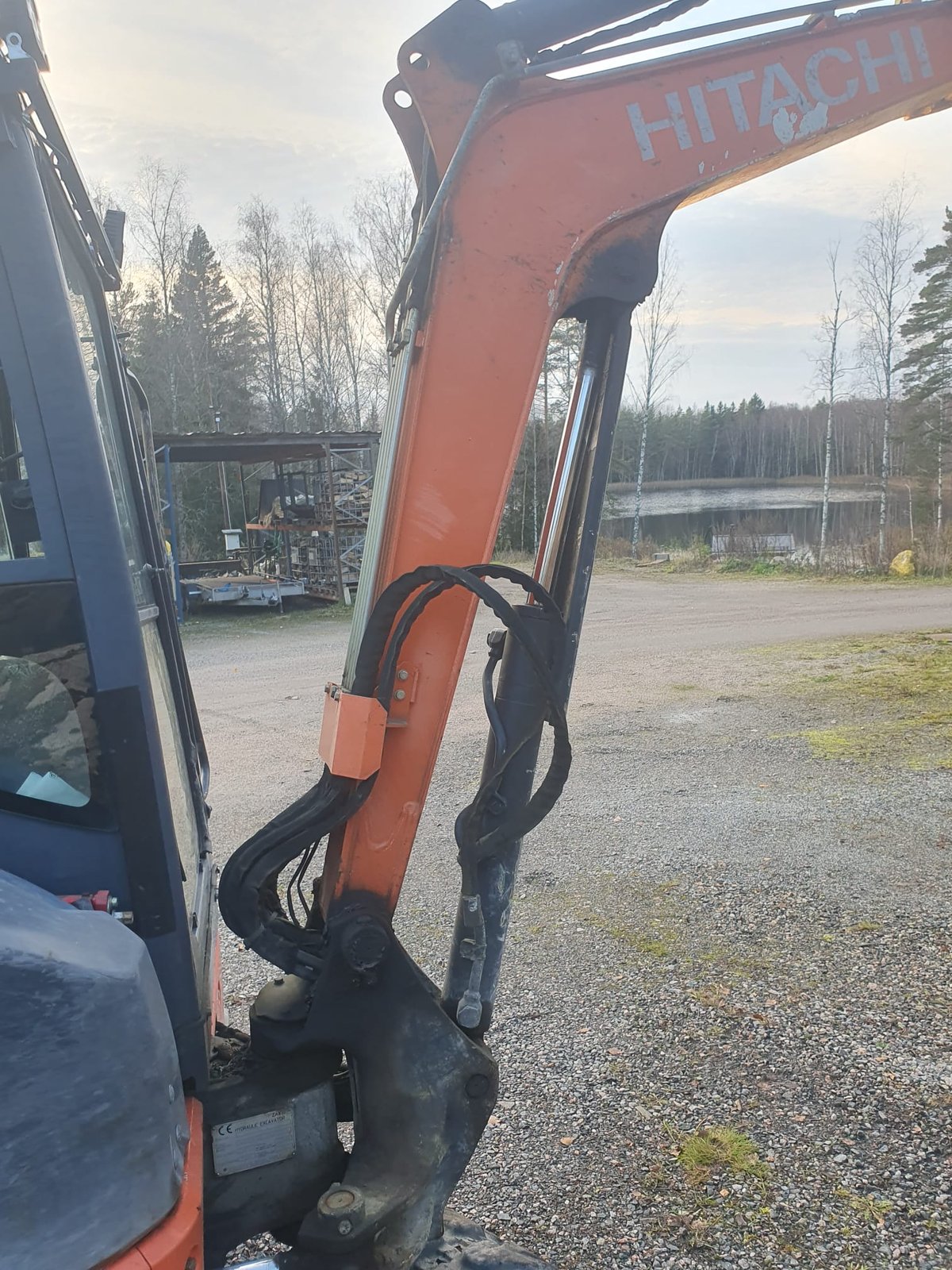 HITACHI ZX29U-3 CLR, -11 MINIKAIVINKONE