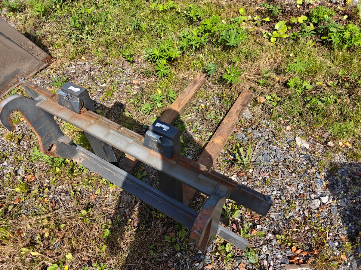 KRAMER ALLRAD 5085, -22 PYÖRÄKUORMAAJA (180-NAP)