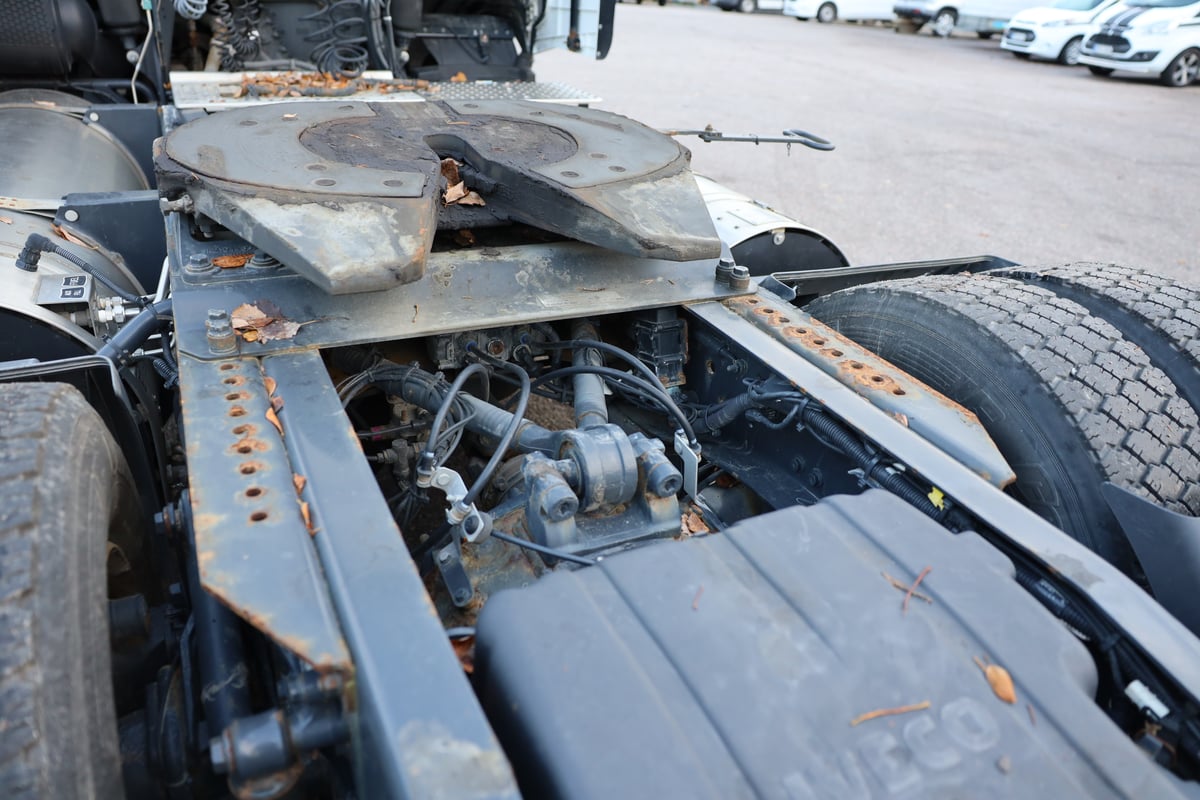 Iveco AS440ST/P LNG, -22 (KUR-692)