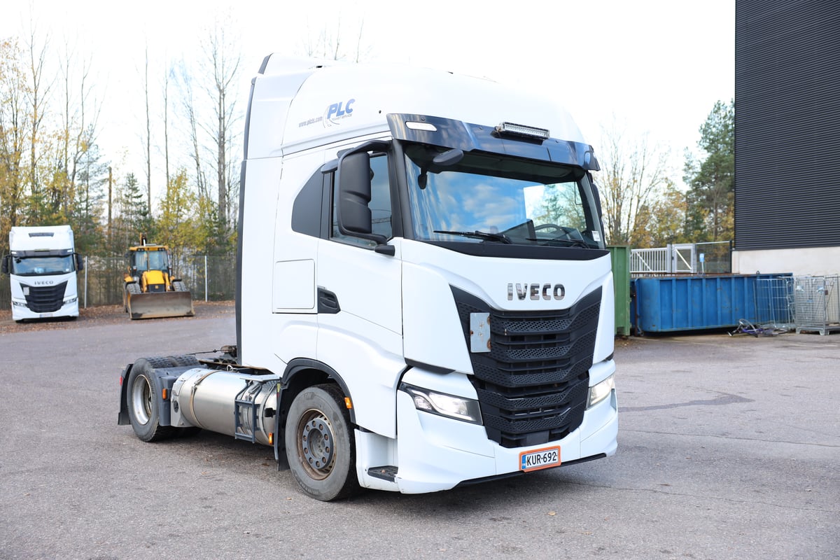 Iveco AS440ST/P LNG, -22 (KUR-692)
