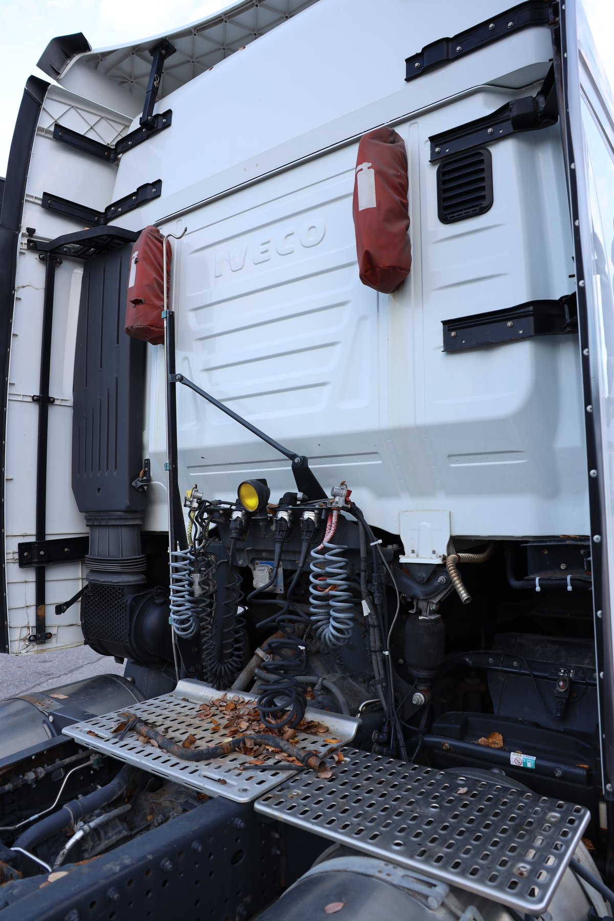 Iveco AS440ST/P LNG, -22 (KUR-692)