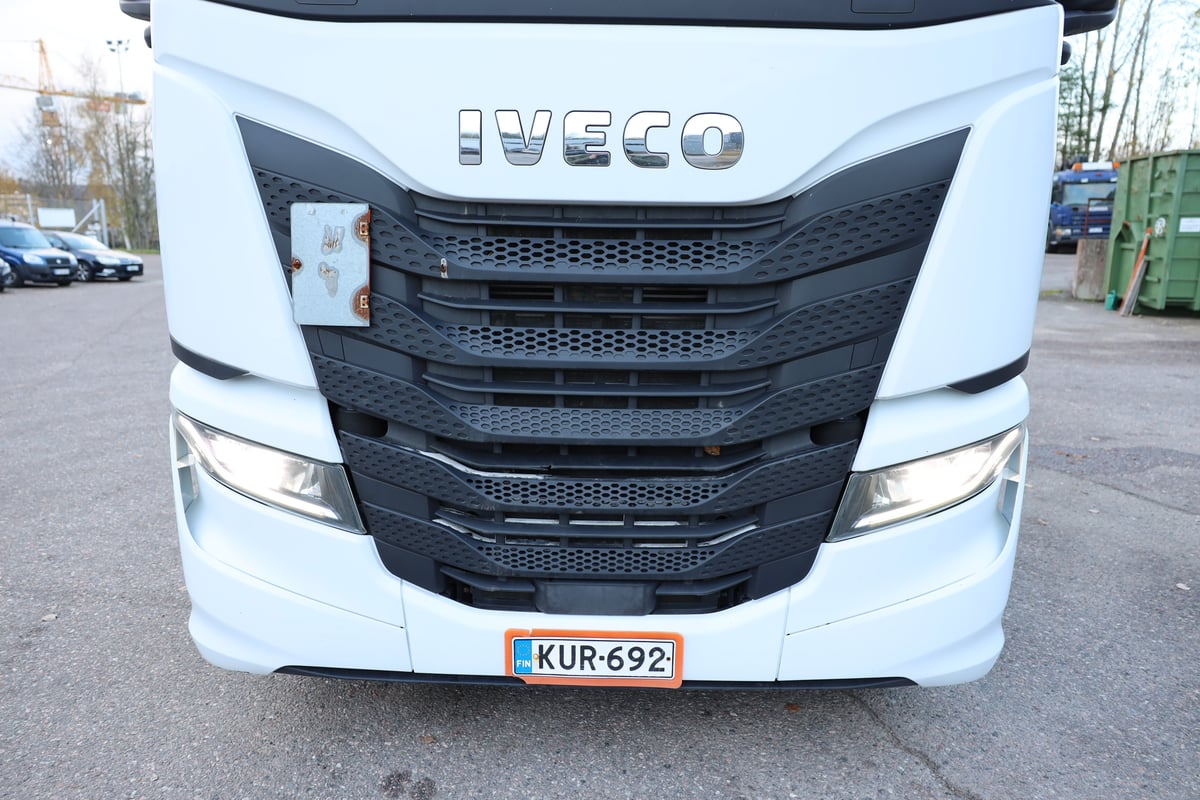 Iveco AS440ST/P LNG, -22 (KUR-692)
