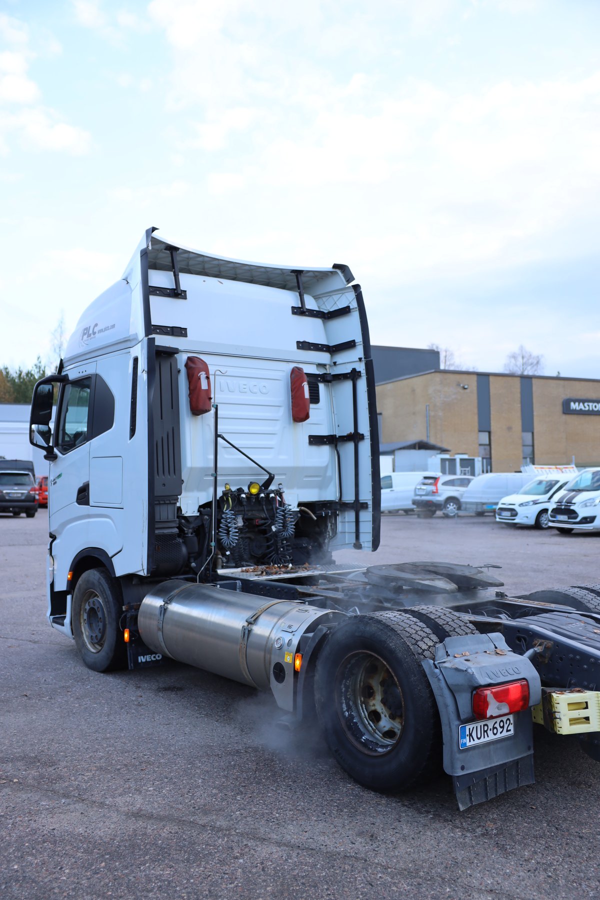 Iveco AS440ST/P LNG, -22 (KUR-692)