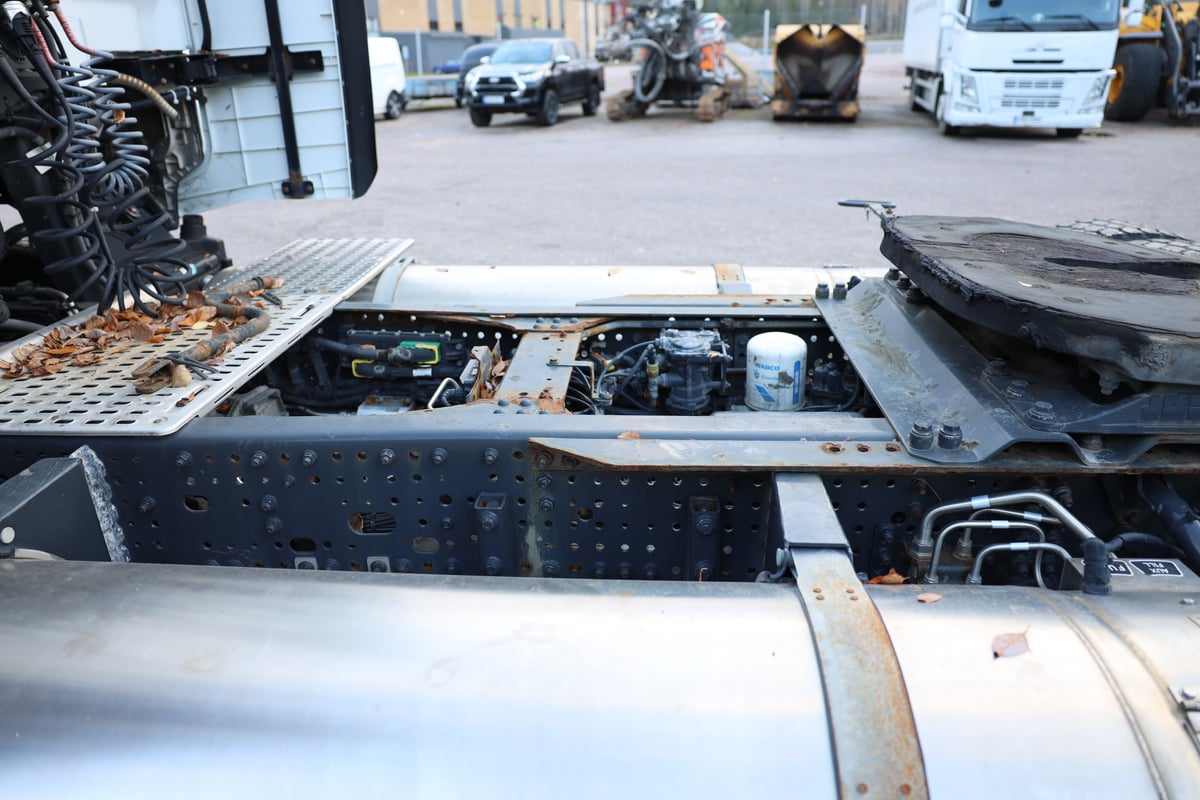 Iveco AS440ST/P LNG, -22 (KUR-692)