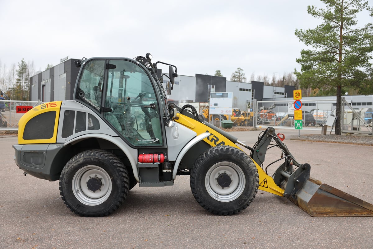 Kramer-Allrad 8115, -16 ARCTIC POWER (553-BAH)