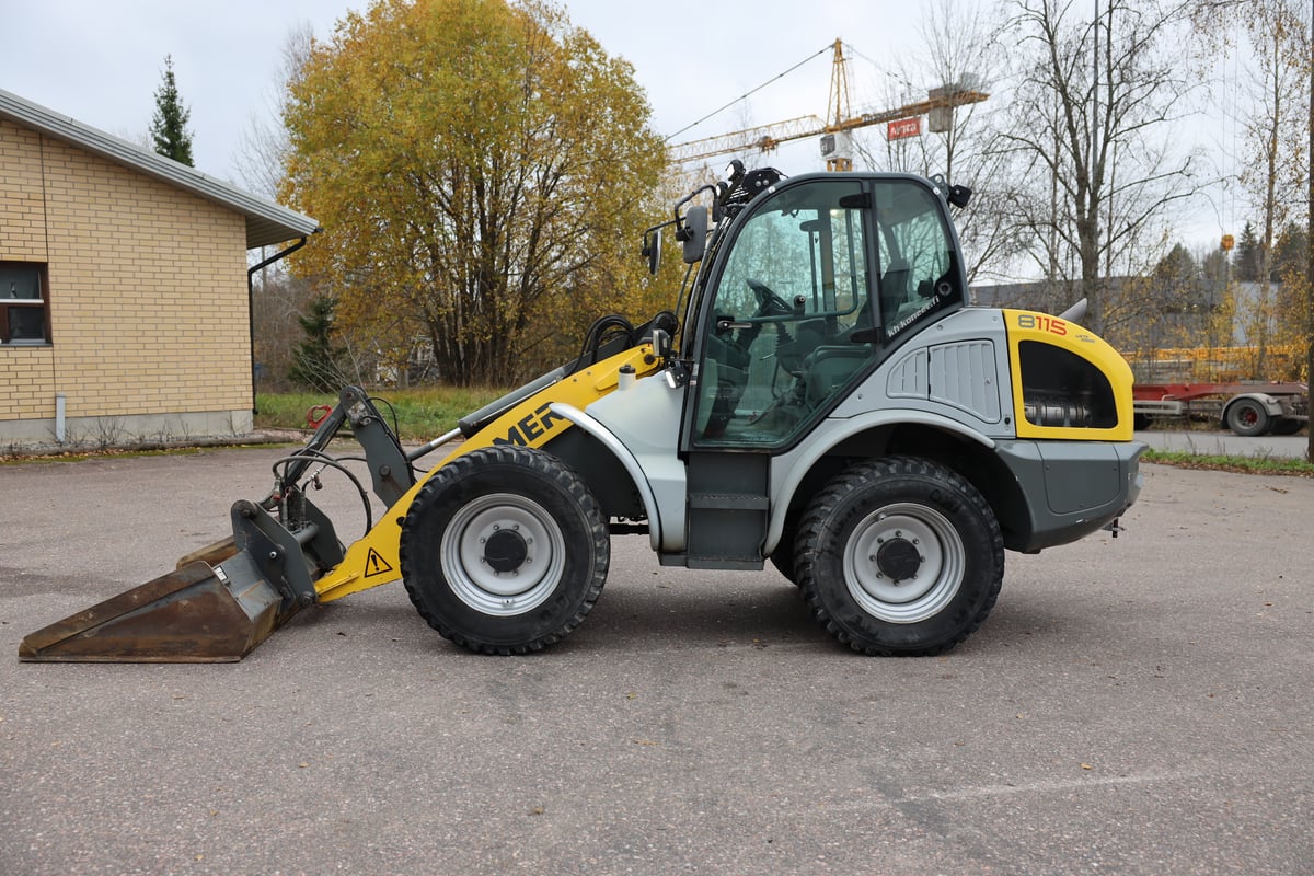 Kramer-Allrad 8115, -16 ARCTIC POWER (553-BAH)