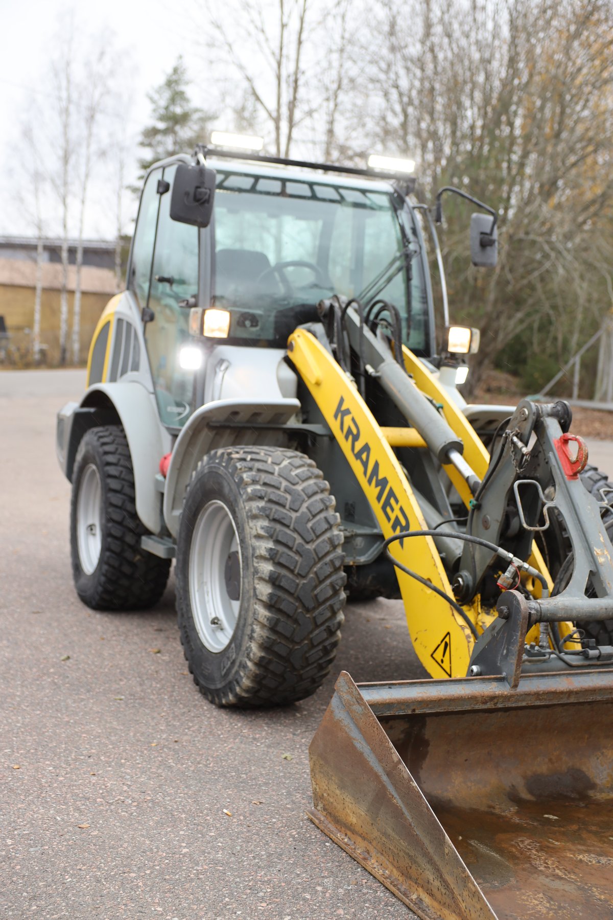 Kramer-Allrad 8115, -16 ARCTIC POWER (553-BAH)