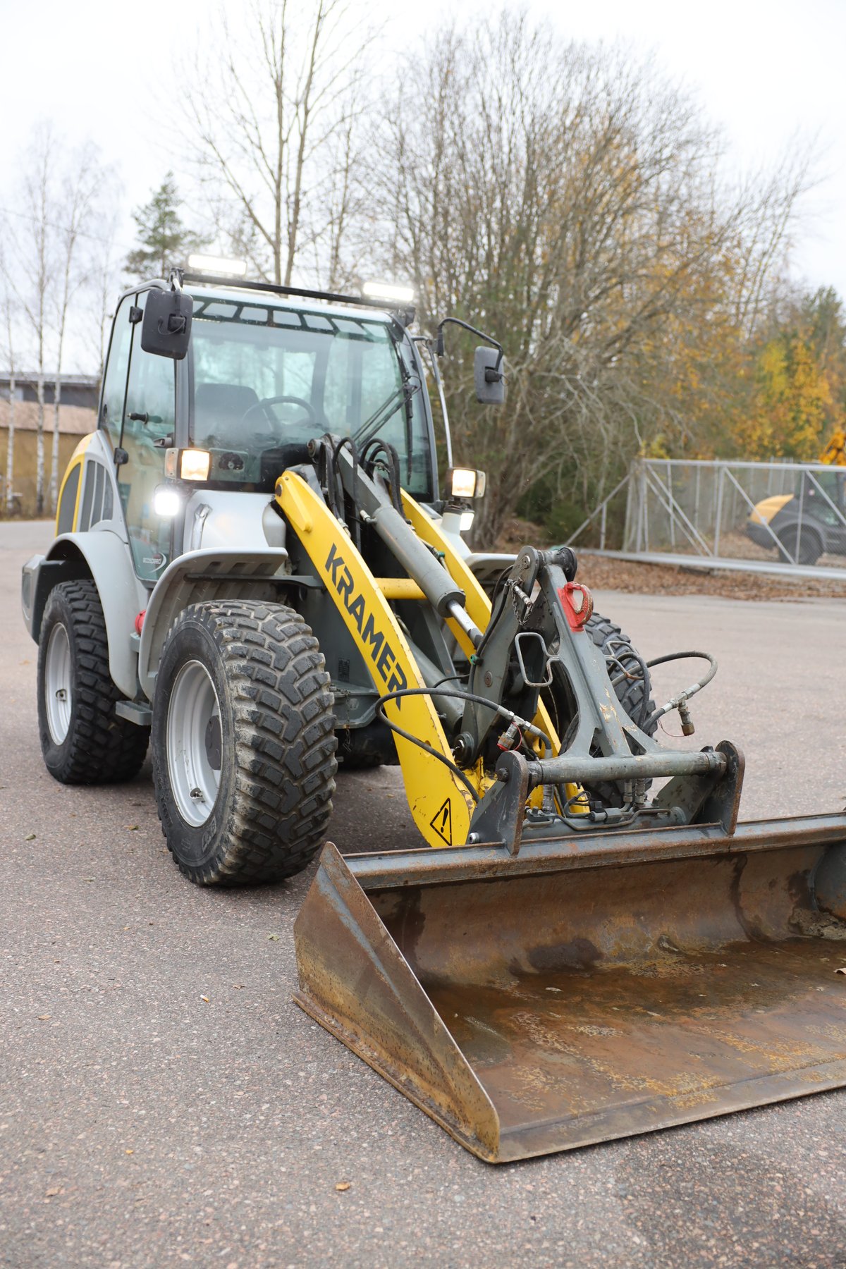 Kramer-Allrad 8115, -16 ARCTIC POWER (553-BAH)