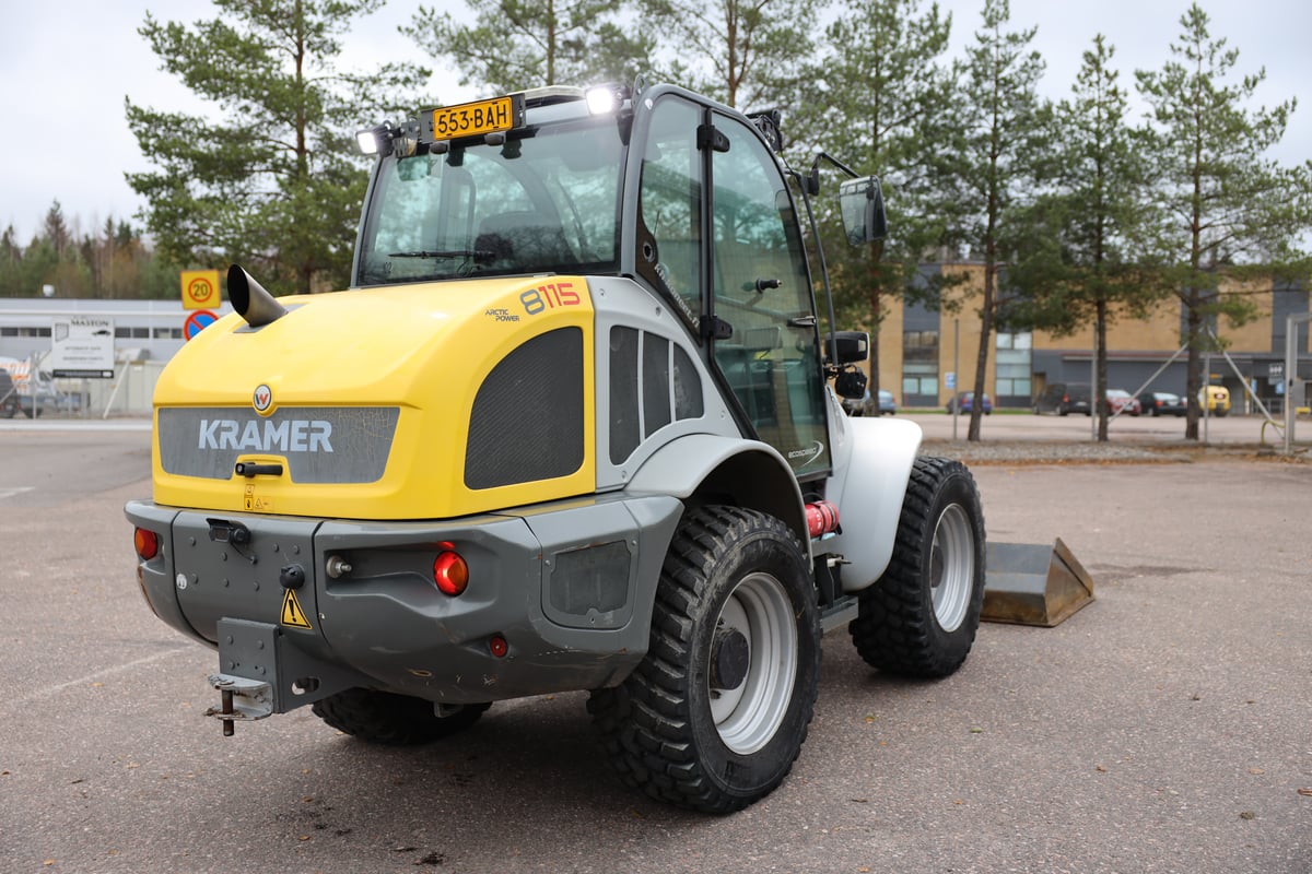 Kramer-Allrad 8115, -16 ARCTIC POWER (553-BAH)