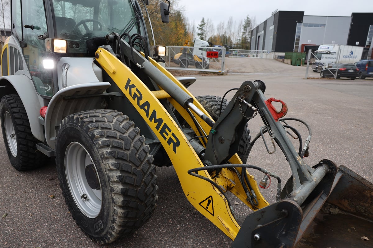 Kramer-Allrad 8115, -16 ARCTIC POWER (553-BAH)