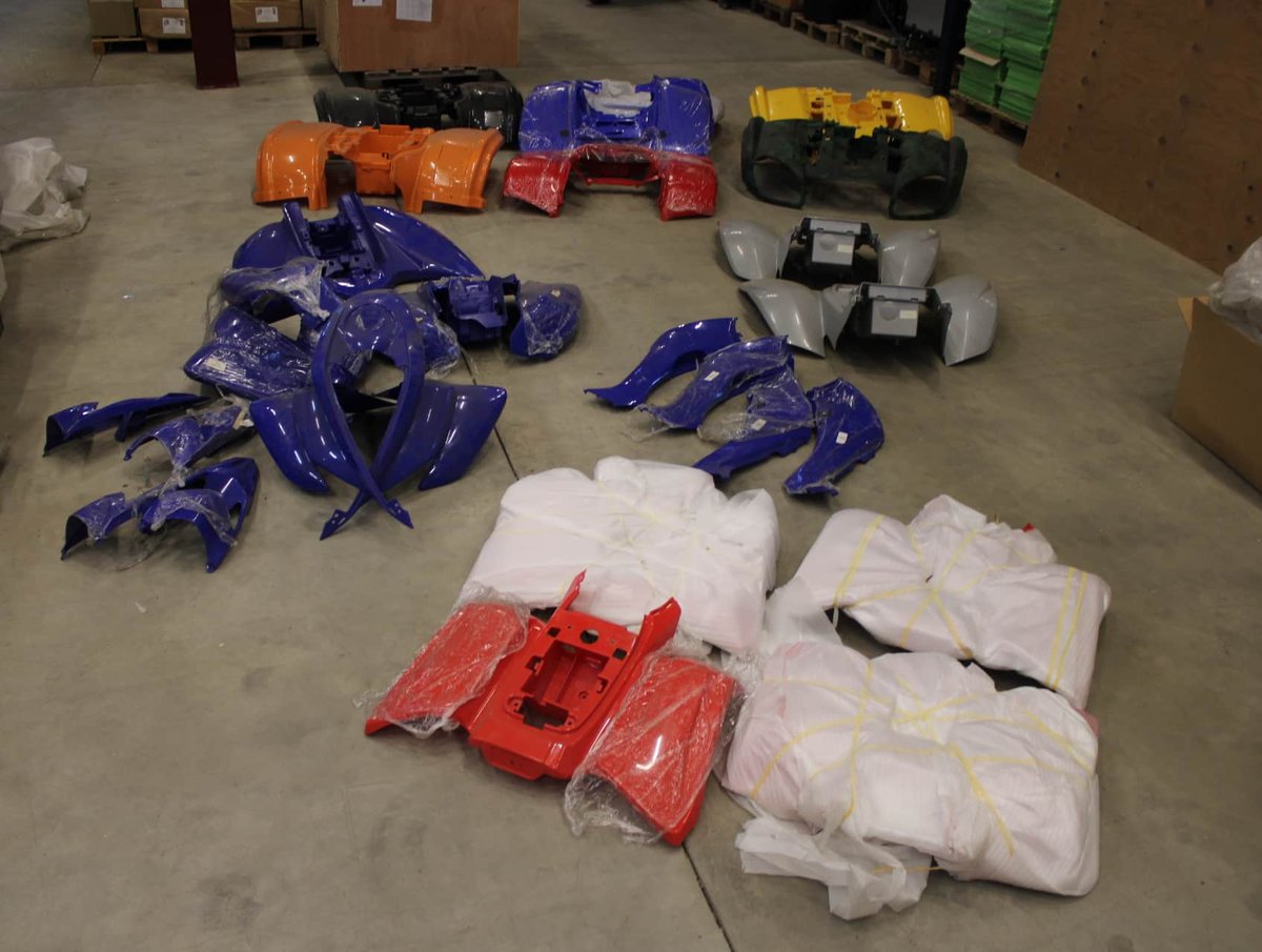 Sekalaisia mönkijän lokasuojia ym. (MF341)