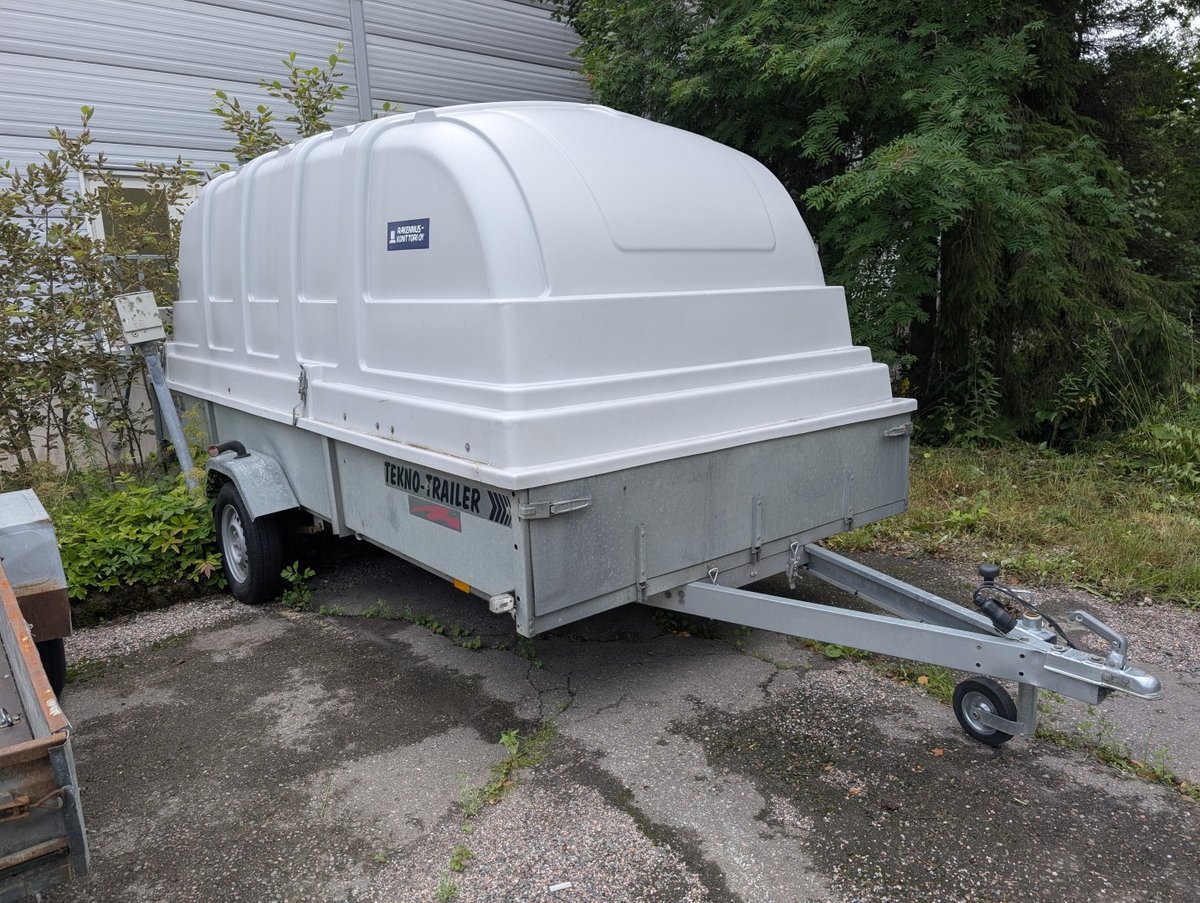 DKC-538 Kevyt perävaunu Tekno-Trailer 4100L Pro