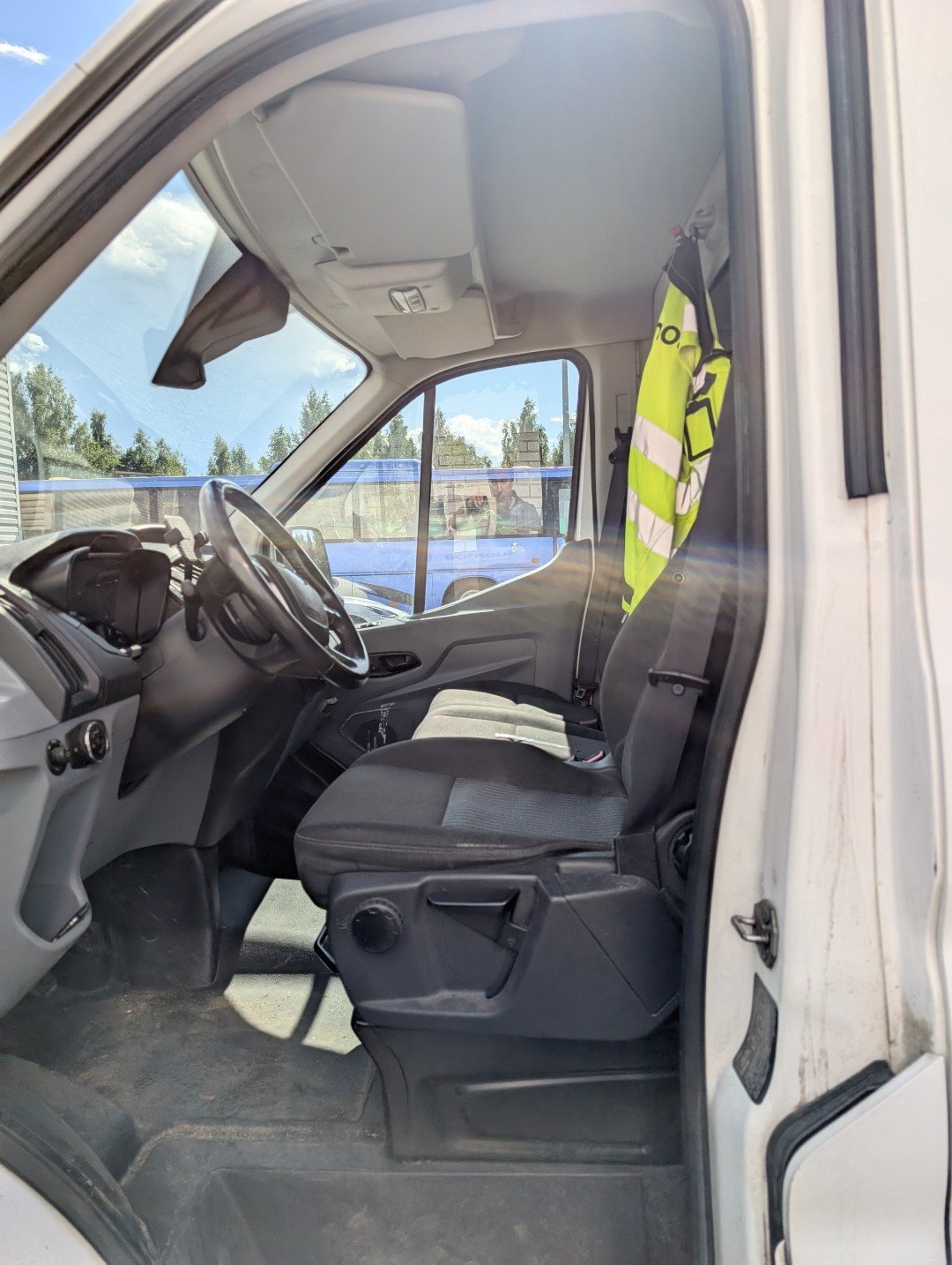 BRT-197, Ford TRANSIT 2.2, vm. 2014