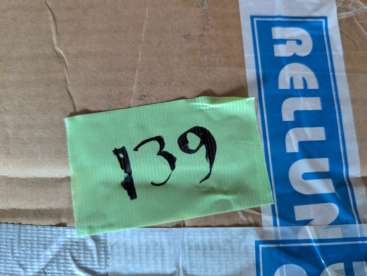 Kohde 139 Erilaisia trampoliinin osia erä