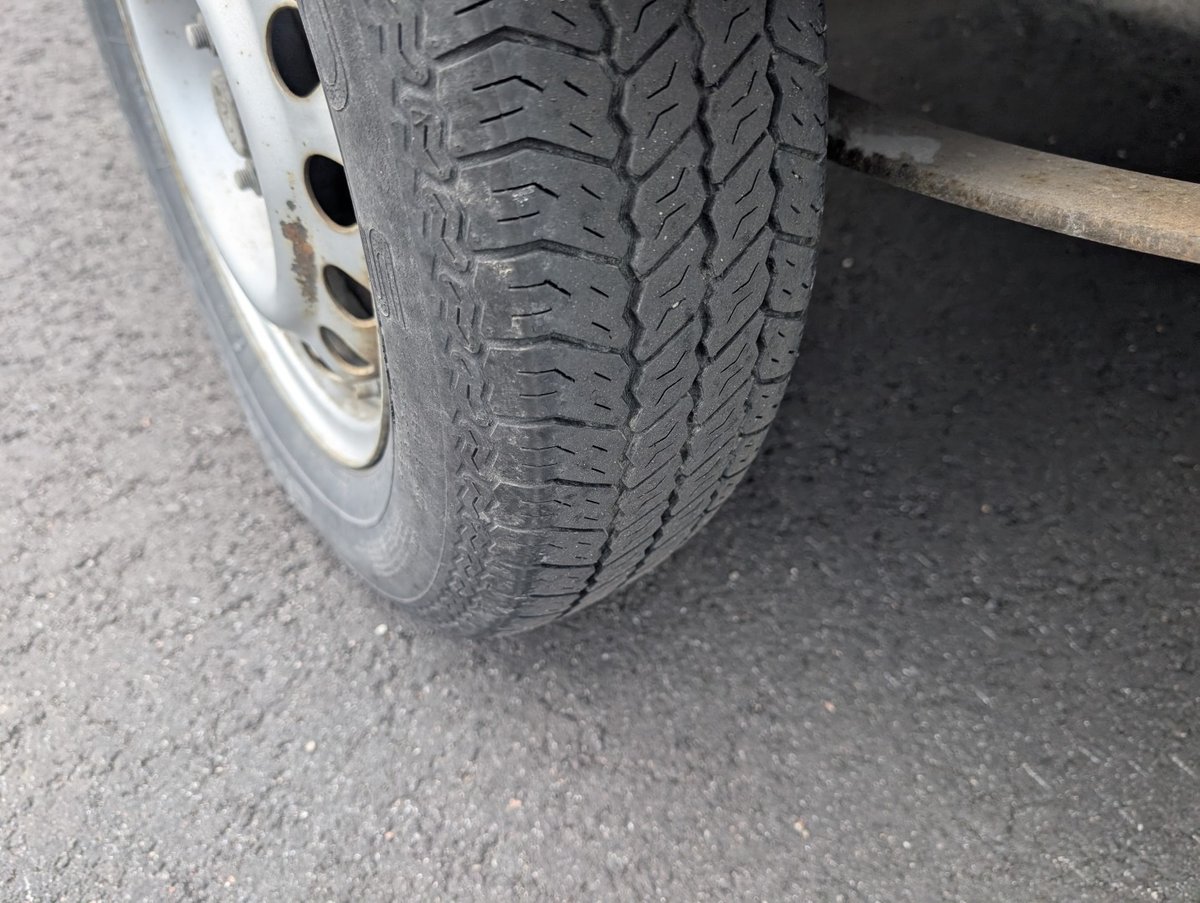WIB-976 Kevyt perävaunu IKH HPV 5032 L
