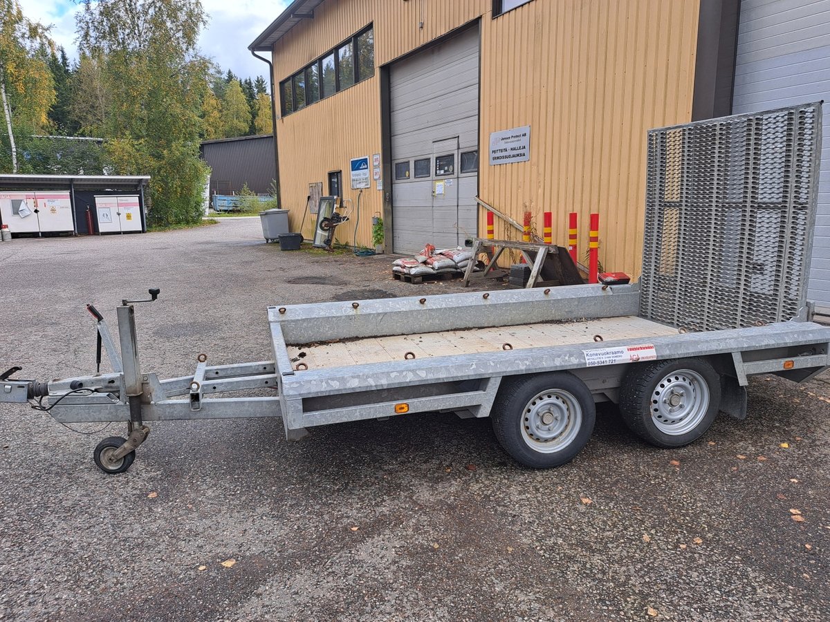 DNP-935 Perävaunu Hulco TERRAX-2, Someron Konevuokraamo Oy konkurssipesä