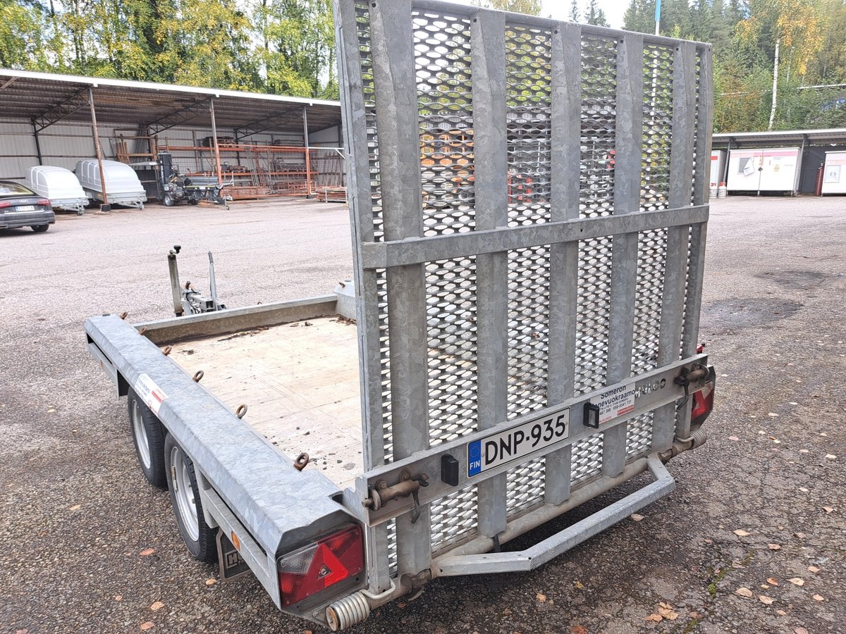 DNP-935 Perävaunu Hulco TERRAX-2, Someron Konevuokraamo Oy konkurssipesä